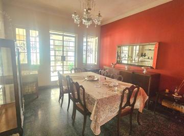 Casa · 380m² · 4 Dormitorios · Casa en Miraflores
