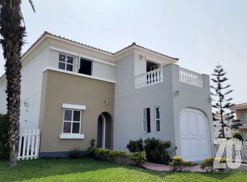 Casa de 4 habitaciones, Lima · ¡Tu Casa Soñada Al Sur de Lima Te Espera!