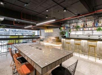 Local comercial de 5 habitaciones, Lima · Hermoso Local Totalmente Amoblado y Equipado! A. E