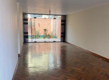 Casa de 4 habitaciones, Lima · Vendo Casa Frente a Parque Cerca a La Pre Lima