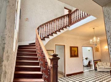 Casa 321m² Venta San Isidro · Venta de Casa - 5 Dorm - San Isidro