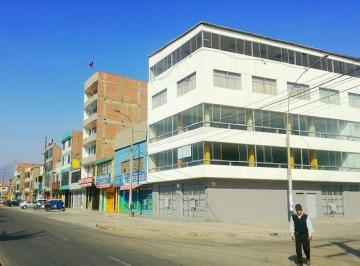 Local comercial de 7 habitaciones, Lima · Alquiler Local Comercial en Los Olivos