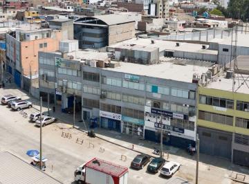 Local comercial  Venta S/ 2,621,000 · Amplio Local en 3er Piso y Aires Parám 9 Pisos en Ovalo Nicolas Arriola
