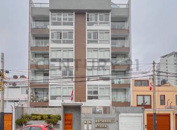 Fachada · Hermoso Departamento en Magdalena (Límite con San Isidro)