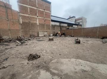 Terreno / Lote · 533m² · Terreno Comercial en Ubicaciòn Privilegiada Urb. Santa Luisa, Los Olivos!
