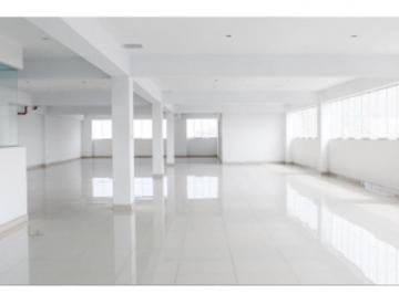 Oficina comercial · 340m² · Oficina en Alquiler - Implementada - en La Av Nicolas Ayllón