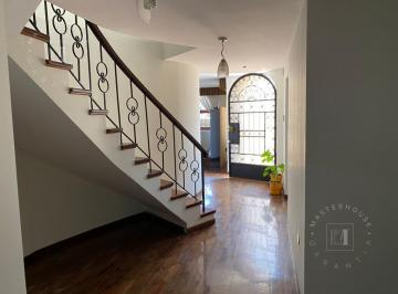 Casa · 364m² · 4 Dormitorios · 2 Estacionamientos · Casa - San Borja