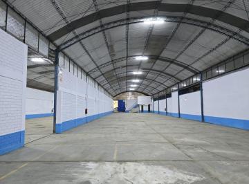 Nave industrial · 750m² · Alquilo Almacen Techado de 1,600 m² en El Callao