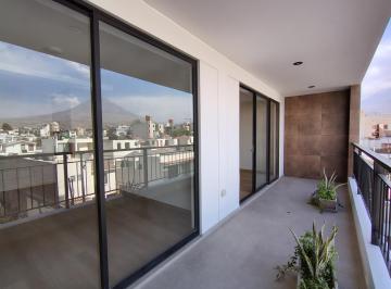 Departamento de 3 habitaciones, Arequipa · Cayma Baja! Amplio Depa 3er Piso! Estreno con Terrazas!