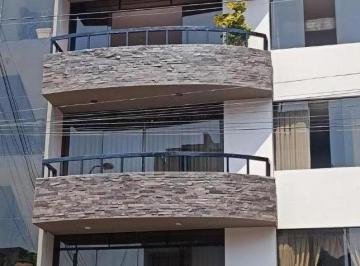 Departamento · 161m² · 3 Dormitorios · 1 Estacionamiento · Hermoso Departamento Dúplex - Estupenda Zona Surco