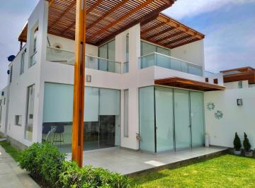 Casa de playa de 5 habitaciones, Cañete · Casa de Playa – Condominio Santorini, Asia