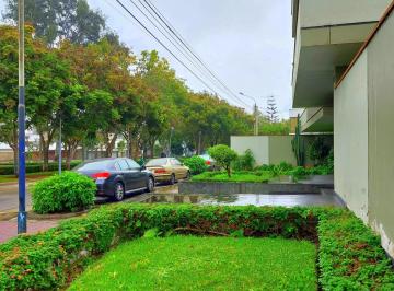 Casa de 4 habitaciones, Lima · Vendo Linda Casa en Corpac San Isidro Frente a Parque