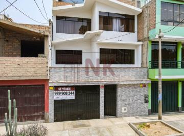 Casa de 8 habitaciones, Lima · Venta de Casa de 140 m² 4 Pisos con 8 Hab. 1 Minidpto. Cochera y Gimnasio