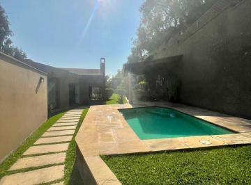 Casa · 285m² · 3 Dormitorios · 3 Estacionamientos · Venta de Hermosa y Exclusiva Casa en La Planicie, La Molina