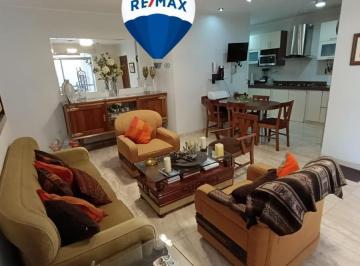 Departamento · 96m² · 3 Dormitorios · 1 Estacionamiento · Vendo Dpto. Flat Remodelado Primer Piso Urb. El Golf con Cochera - 125 m² - Jrivera