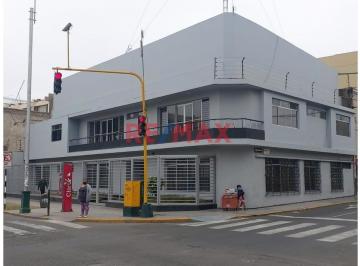 Local comercial · 517m² · Local Dos Pisos en Esquina Excelente Ubicación Av España
