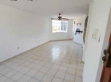 Departamento · 94m² · 3 Dormitorios · Gran Oportunidad Departamento en Venta Mz B Lt 07 Dpto 301 Urb. Los Sauces