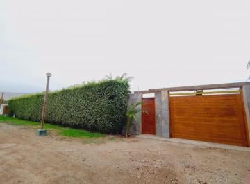 Terreno / Lote · 400m² · 4 Dormitorios · 5 Estacionamientos · Casa de Campo Condominio Praderas de San Andres
