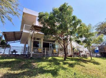 Casa · 250m² · 4 Dormitorios · 4 Estacionamientos · Casa en Venta Villa La Palma - Hflores