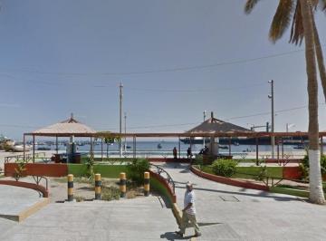Local comercial · 95m² · Se Alquila Local en Paita Frente Al Malecon Zona Comercial - Lsantti