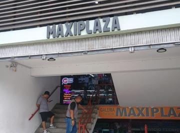 Local comercial · 14m² · 2 Dormitorios · Venta Local Centro Comercial Maxiplaza - Cercado de Lima (Jgonzales)