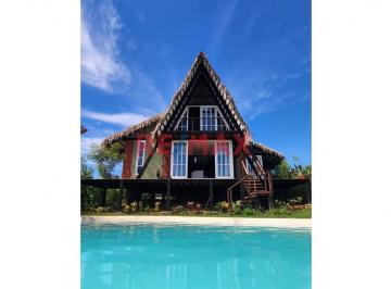 Casa · 146m² · 2 Dormitorios · 1 Estacionamiento · Espectacular Casa de Campo con Piscina en El Condominio Yanashpa en Tarapoto