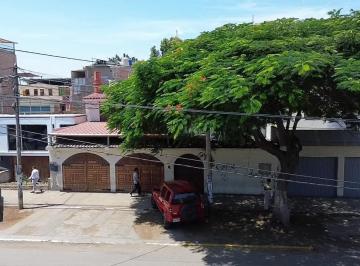 Local comercial · 200m² · Local en Alquiler en Av Larco