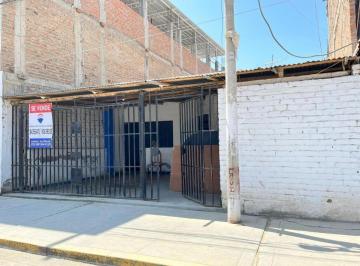 Casa · 65m² · 1 Dormitorio · Casa en Venta – Av Champañat 1206, Excelente Ubicación - Frank
