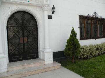 Casa · 379m² · Se Alquila Casa Vivienda /oficina