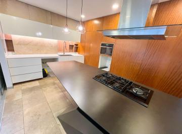 Departamento de 2 habitaciones, Lima · Duplex con Terraza 1er Piso Elevado