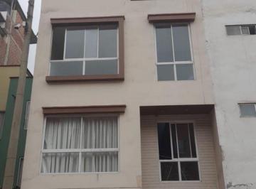 Casa de 9 habitaciones, Lima · Venta de Casa de 5 Pisos en San Juan de Lurigancho de 83 m²