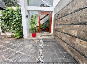 Casa · 480m² · 5 Dormitorios · 1 Estacionamiento · Venta de Casa en Miraflores