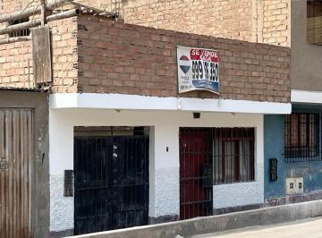 Casa de 2 habitaciones, Lima · Casa de 108 m² con Local en Venta, Frente a Parque, Puente Piedra