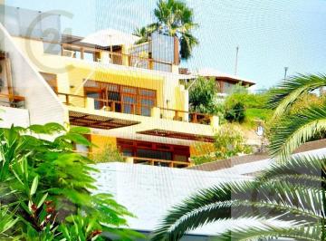 Departamento · 190m² · 2 Dormitorios · 2 Estacionamientos · Departamento en Balneario de Ancon