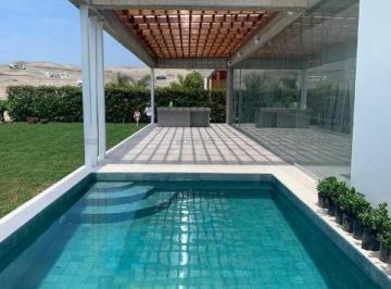 Casa de playa de 5 habitaciones, Cañete · Casa en Condominio Golf Club, Asia