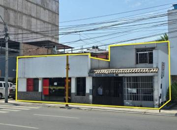 Local comercial , Lima · Local Comercial de 325 m² en La Av Benavides, Surco, Zonificación Cz
