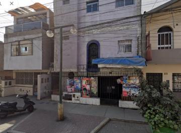 Casa · 222m² · 6 Dormitorios · Se Vende Casa en Quinta de 5 Pisos Totalmente Independiente