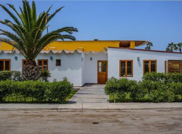 Casa de playa de 4 habitaciones, Cañete · Vendo Casa de Playa en Playa Totoritas