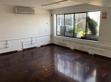Oficina comercial · 135ha · 6 Dormitorios · Alquiler de Oficina Dúplex en Esquina en Miraflores