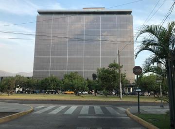 Oficina comercial · 617ha · 13 Estacionamientos · Alquiler Oficina Implementada de 617 m² en La Molina