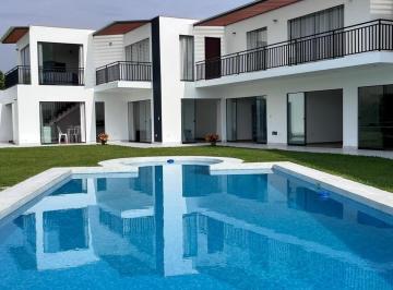 Terreno / Lote · 235ha · 7 Dormitorios · 5 Estacionamientos · Alquiler Casa de Campo San Andres