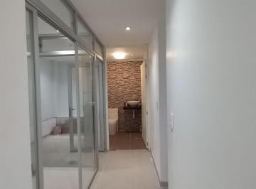 Casa · 220ha · 8 Dormitorios · Vendo Casa Habilitada Para Consultorios Medicos, Clinica Y/o Instituto
