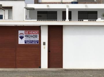 Terreno / Lote · 210ha · 5 Dormitorios · 6 Estacionamientos · Venta Casa de Playa con Vista Al Mar