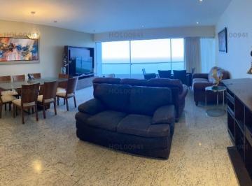 Departamento de 4 habitaciones, Lima · Departamento Vista Frente Al Mar 4 Dorm con Baño Incorporados 2 Cocheras