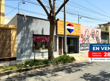 Local comercial de 5 habitaciones, Ica · Local Comercial en Venta - Calle Camaná - Ica Cercado