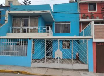 Casa de 6 habitaciones, Callao · Hermosa y Amplia Casa Frente Al Parque