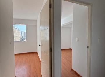 Departamento de 3 habitaciones, Lima · Vendo por Viaje Dpto Breña!