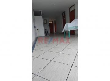 Local comercial · 200m² · 5 Dormitorios · Alquilo 3er. Piso Local Comercial 200 m²