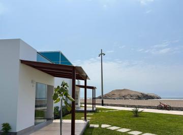 Casa · 67m² · 3 Dormitorios · Casa de Playa en Puerto Viejo