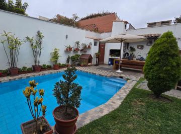 Casa de 10 habitaciones, Lima · Se Alquila Una Hermosa Casa – Ideal Para Negocio